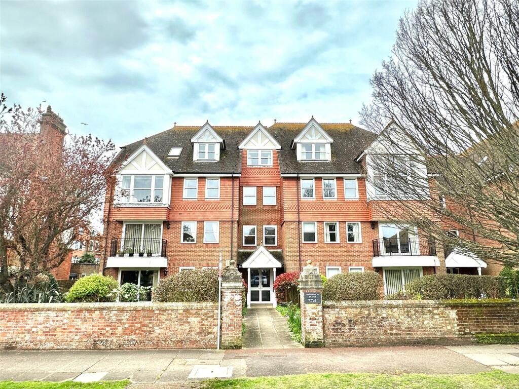 2 bedroom apartment for sale in Chesterfield Road, Eastbourne, East Sussex, BN20