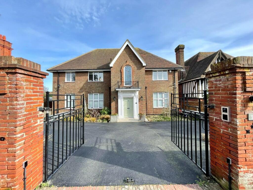 5 bedroom detached house for sale in Silverdale Road, Meads, Eastbourne, East Sussex, BN20