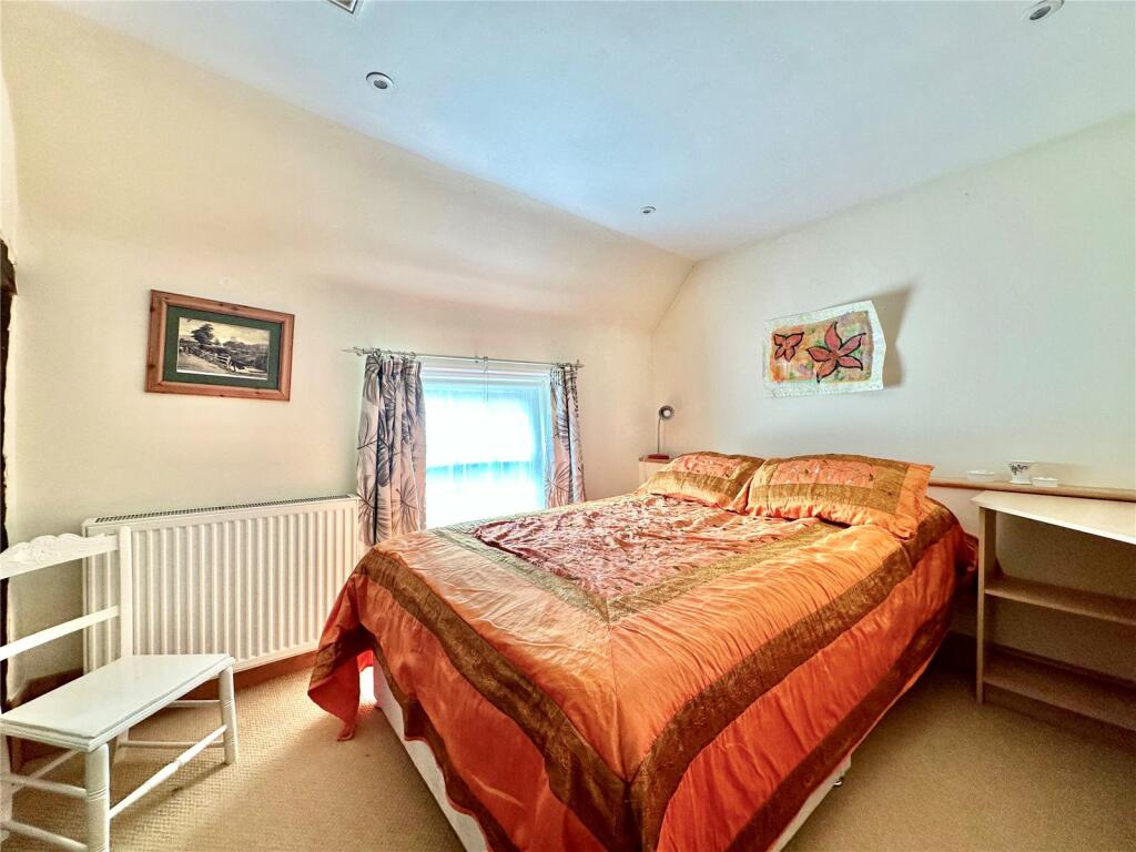 Additional property image - South Road, Hailsham, East Sussex, BN27