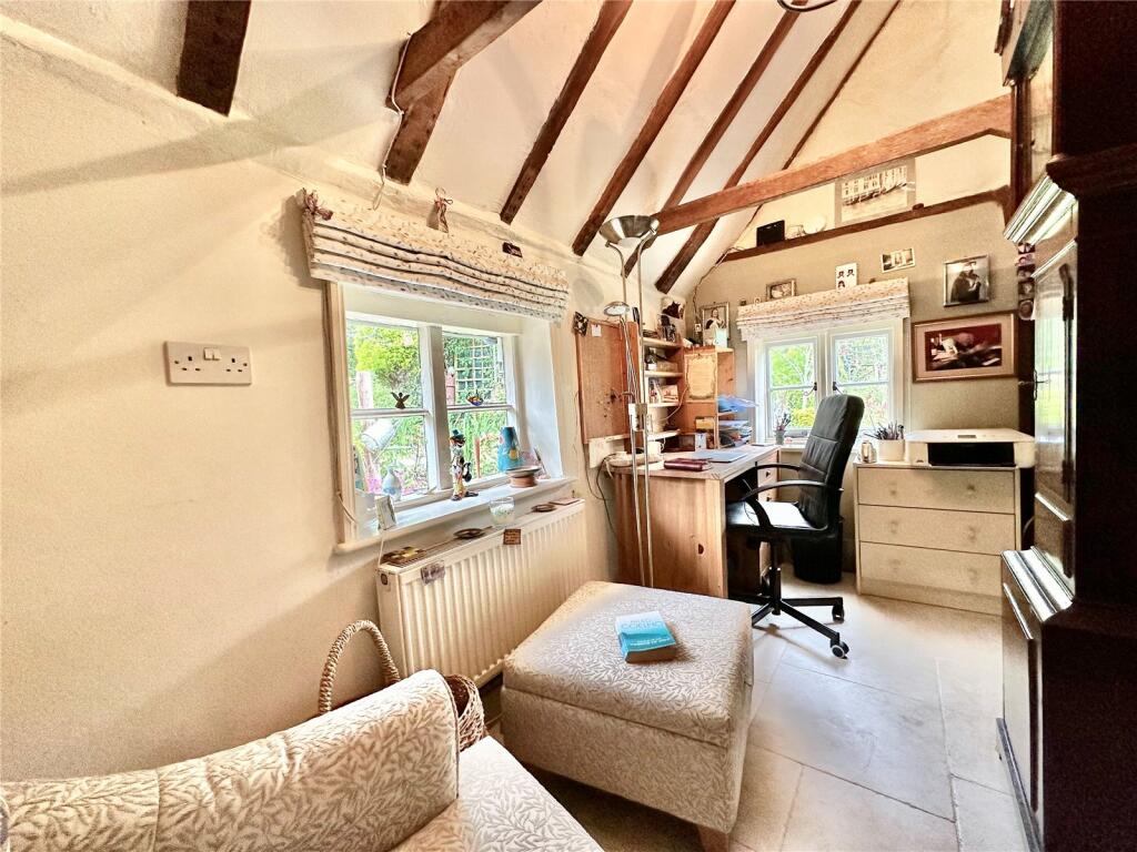 Additional property image - South Road, Hailsham, East Sussex, BN27