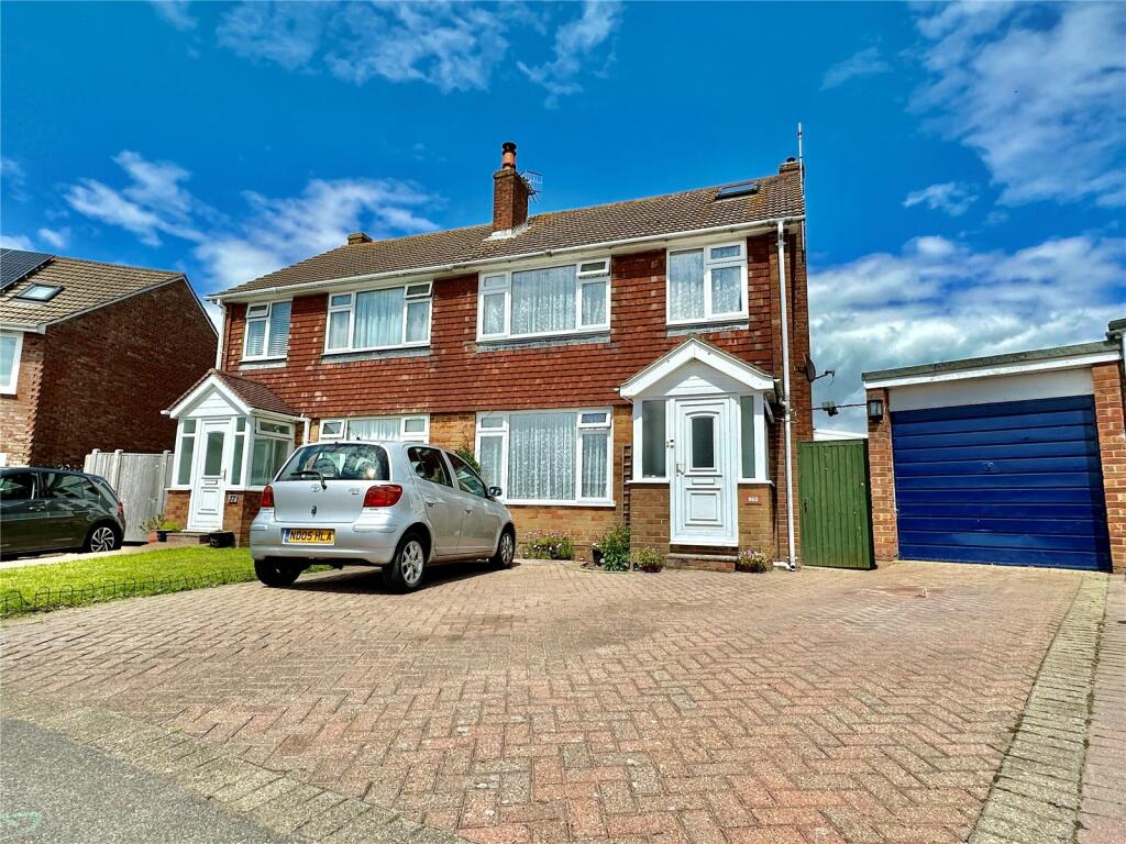 4 bedroom semidetached house for sale in Netherfield Avenue