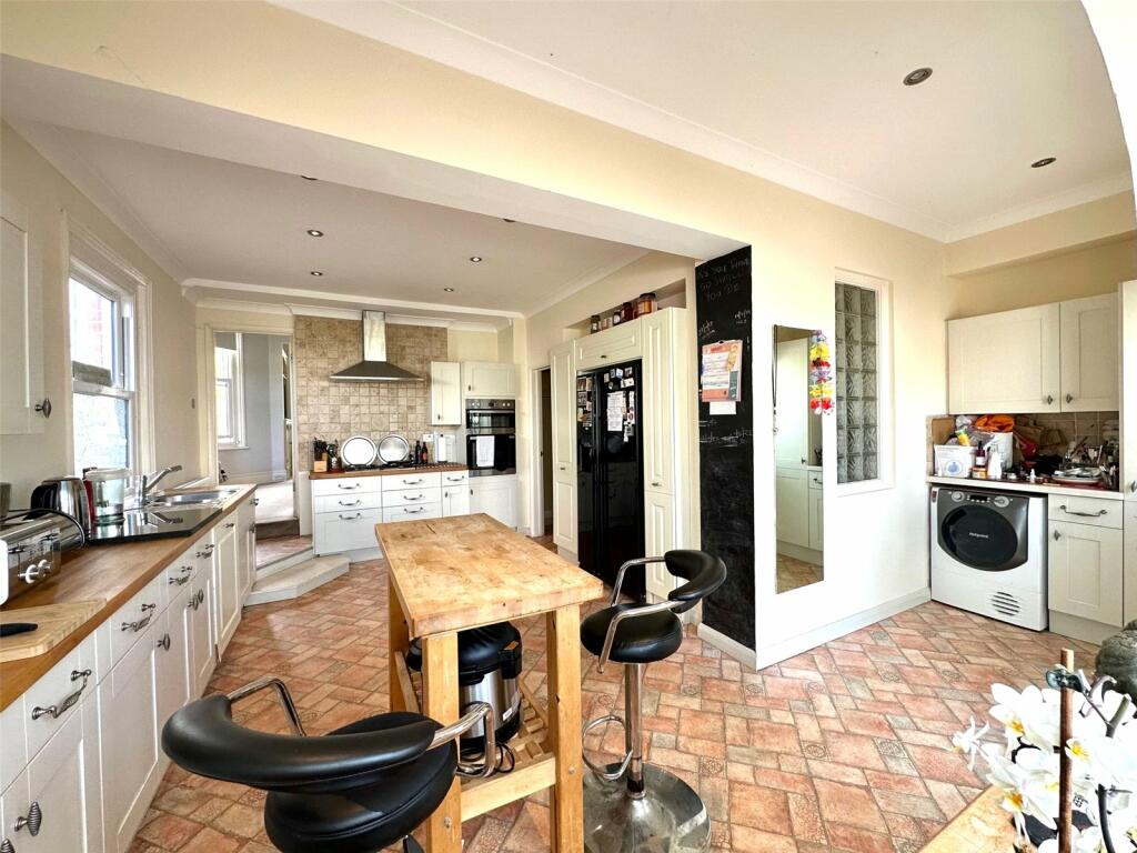 Additional property image - Cliff Road, Meads, Eastbourne, BN20
