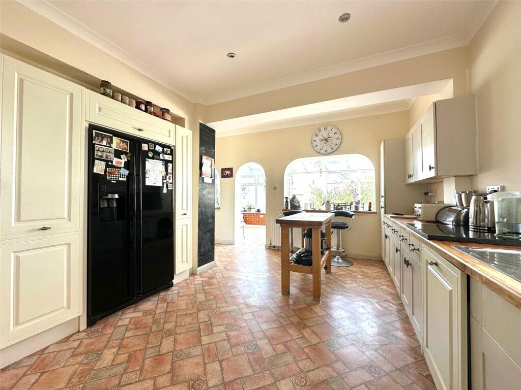 Additional property image - Cliff Road, Meads, Eastbourne, BN20