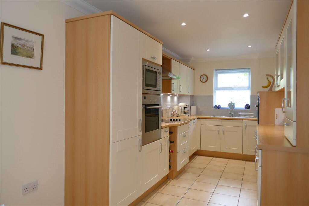 Additional property image - St. Annes Road, Eastbourne, East Sussex, BN21