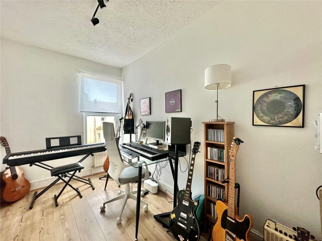 Additional property image - Beach Road, Eastbourne, East Sussex, BN22