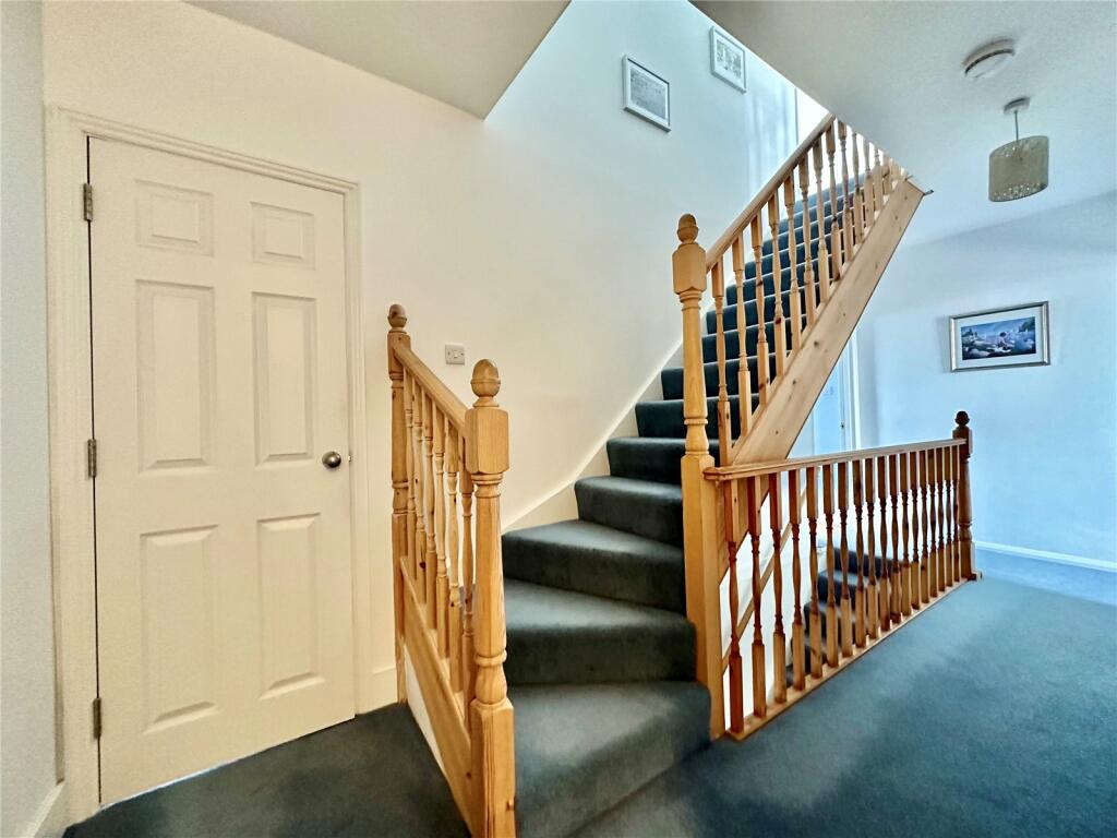 Additional property image - Beach Road, Eastbourne, East Sussex, BN22