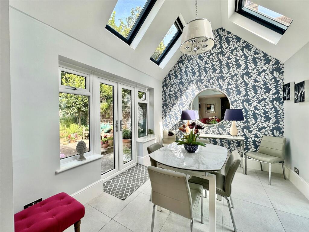 Additional property image - De Roos Road, Eastbourne, East Sussex, BN21