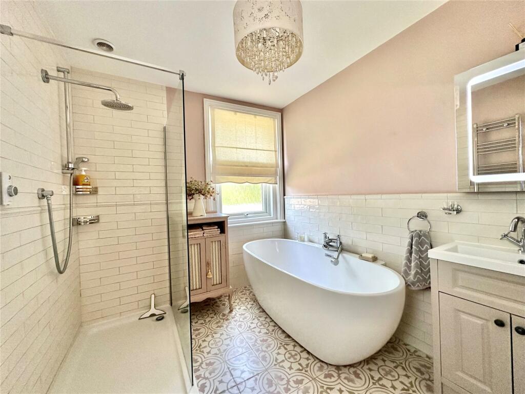 Additional property image - De Roos Road, Eastbourne, East Sussex, BN21