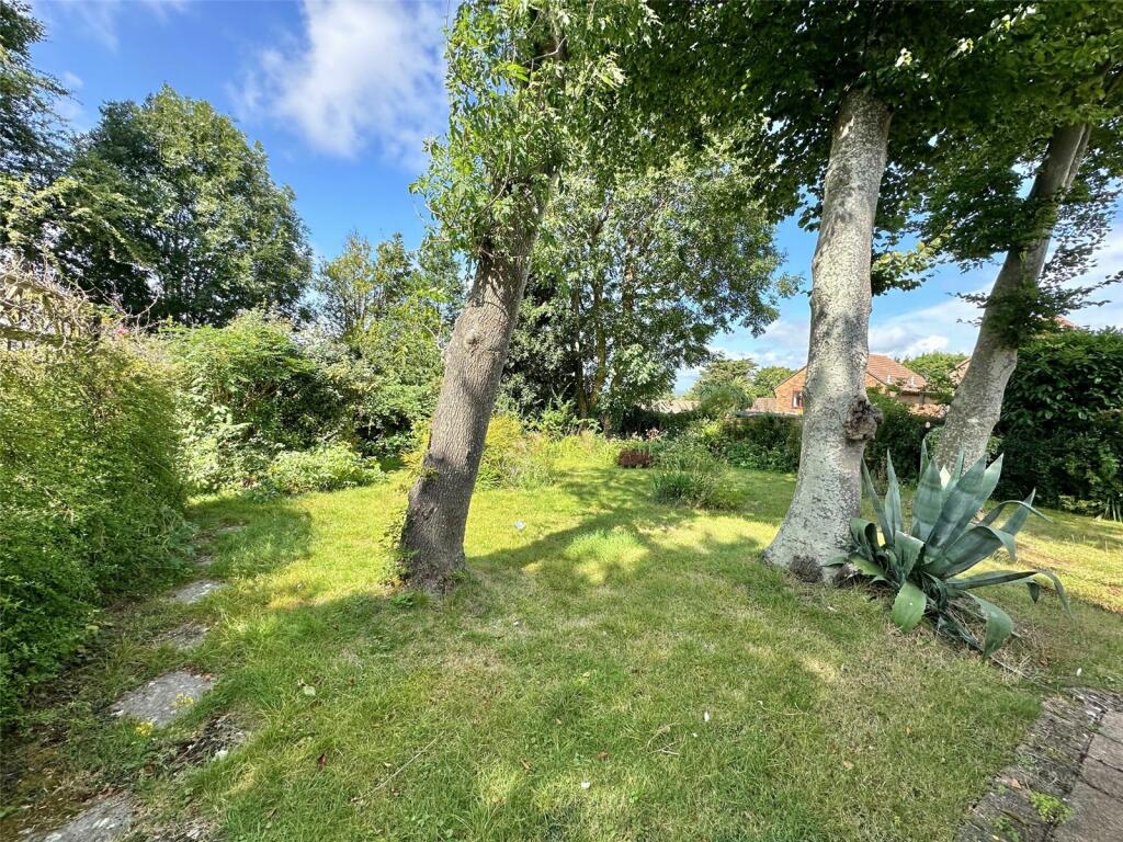Additional property image - The Cloisters, Willingdon, Eastbourne, East Sussex, BN22