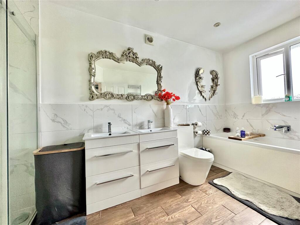 Additional property image - Baldwin Avenue, Old Town, Eastbourne, East Sussex, BN21