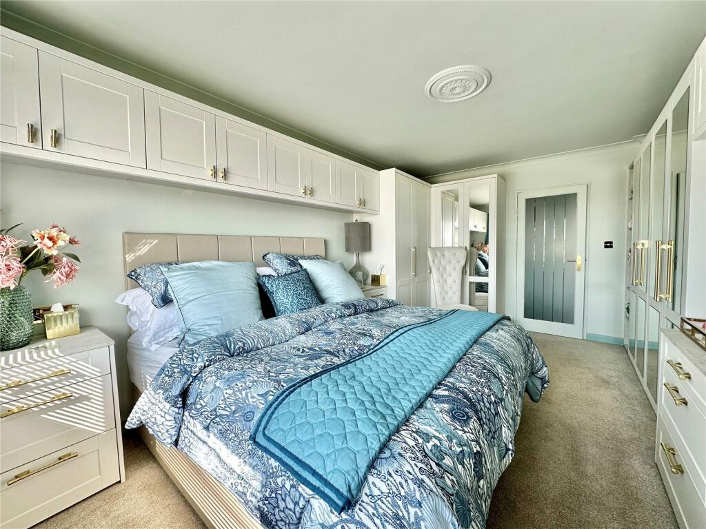 Additional property image - Cliff Road, Meads, Eastbourne, East Sussex, BN20