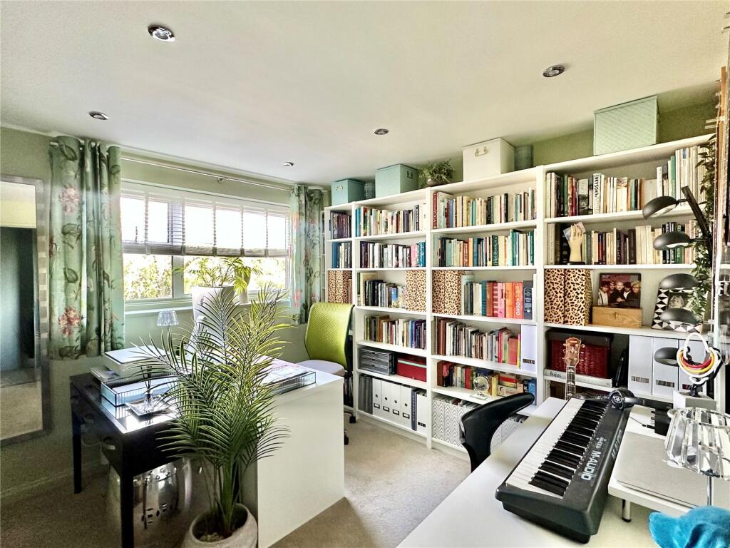 Additional property image - Cliff Road, Meads, Eastbourne, East Sussex, BN20
