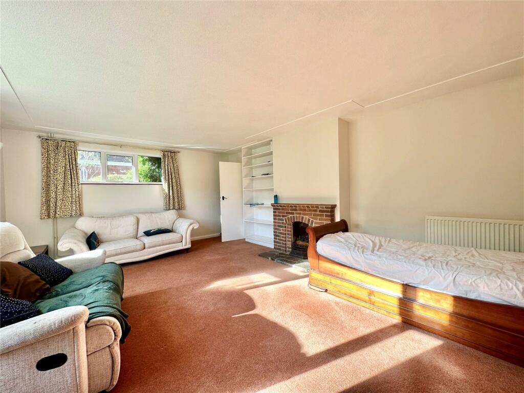 Additional property image - Parkway, Ratton, Eastbourne, BN20