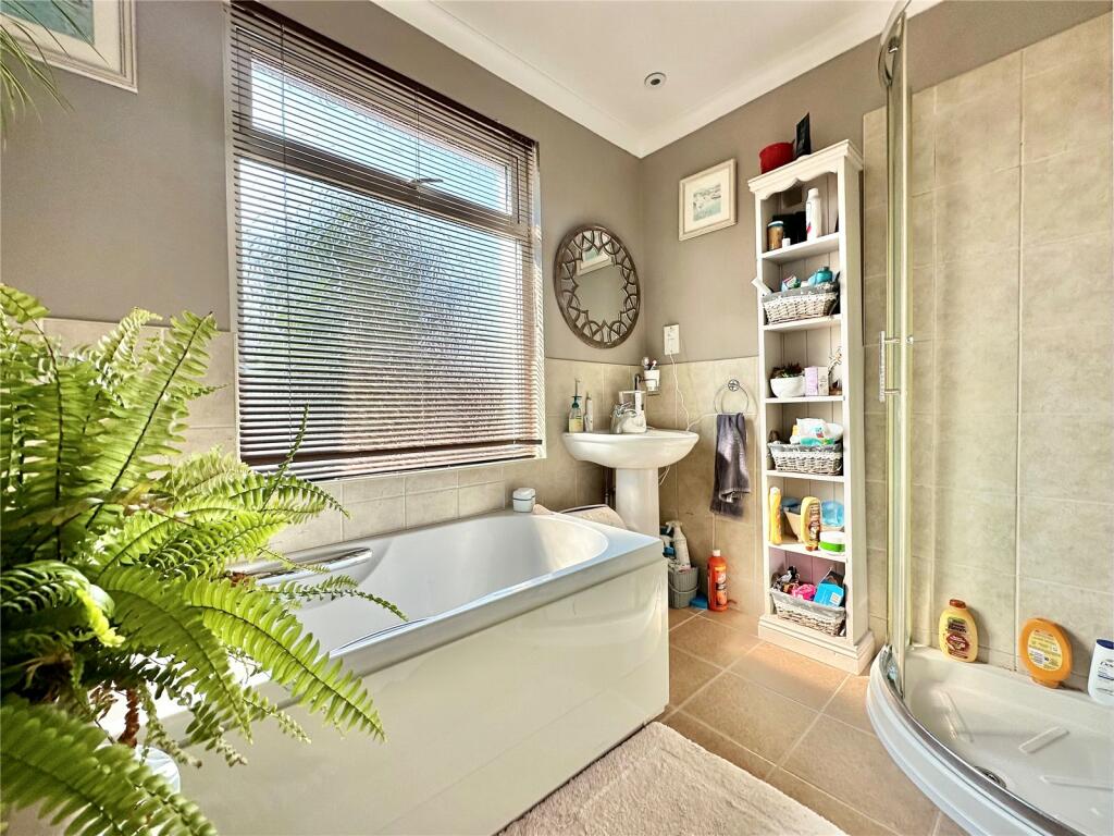 Additional property image - Ringwood Road, Eastbourne, East Sussex, BN22