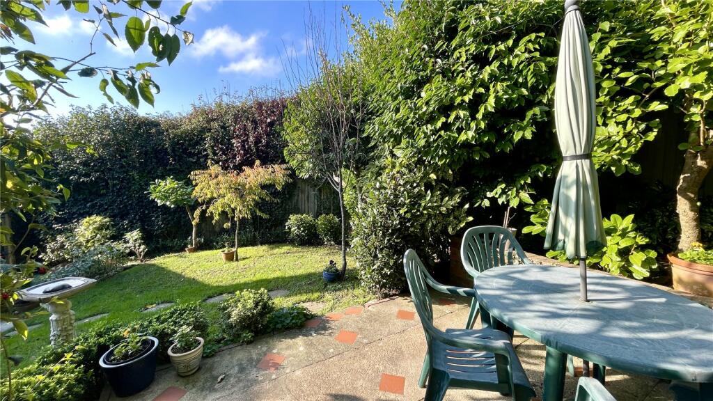 Additional property image - Dene Close, East Dean, Eastbourne, East Sussex, BN20