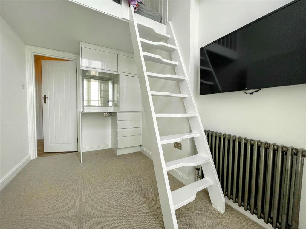 Additional property image - Devonshire Place, Eastbourne, East Sussex, BN21