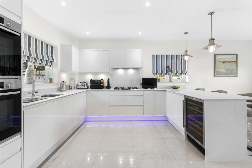 Additional property image - Danecroft Place, Hellingly, East Sussex, BN27
