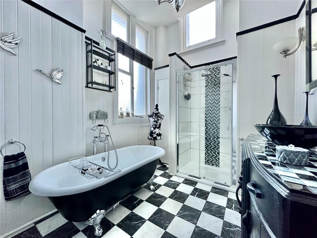 Additional property image - Meads Road, Eastbourne, East Sussex, BN20