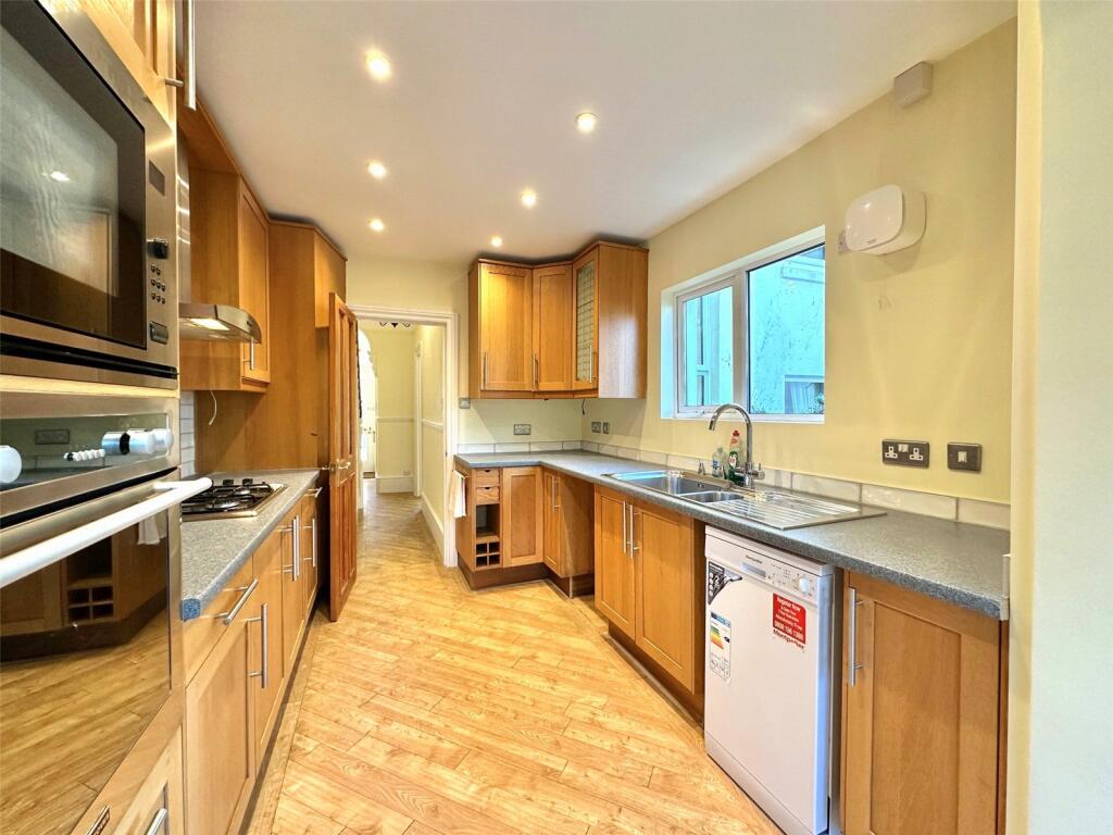 Additional property image - Watts Lane, Eastbourne, East Sussex, BN21