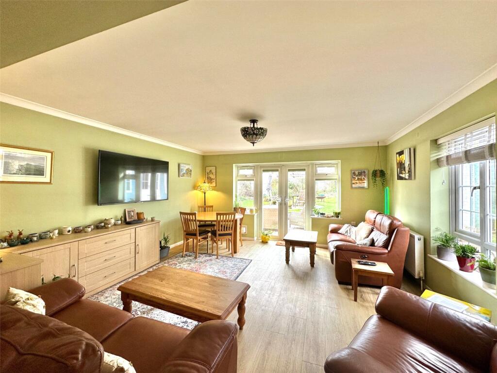 Additional property image - Woodland Avenue, Willingdon, Eastbourne, BN22