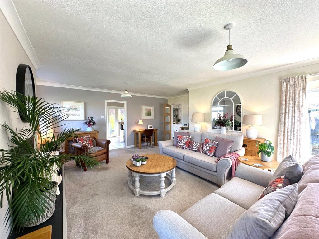 Additional property image - Foredown Close, Eastbourne, East Sussex, BN20