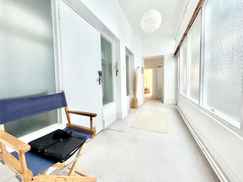 Additional property image - Chatsworth Gardens, Meads, Eastbourne, East Sussex, BN20
