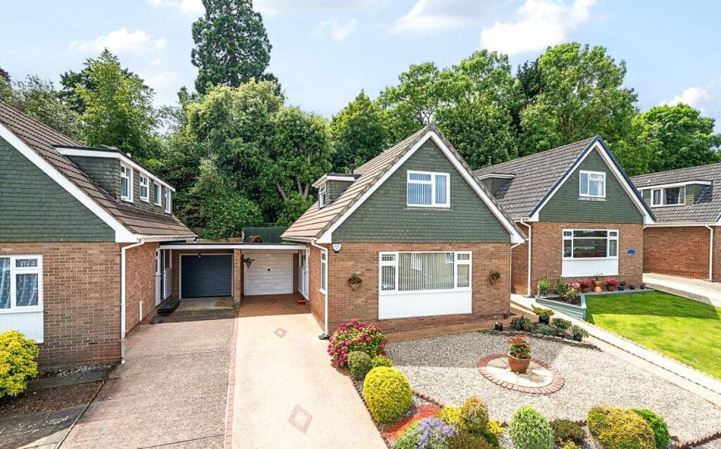 3 bedroom detached house for sale in St Thomas, Exeter, EX2