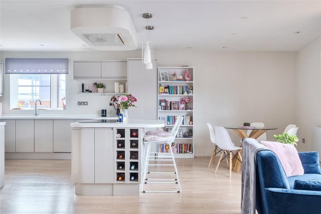 Main image of property: Haven Bank, Exeter