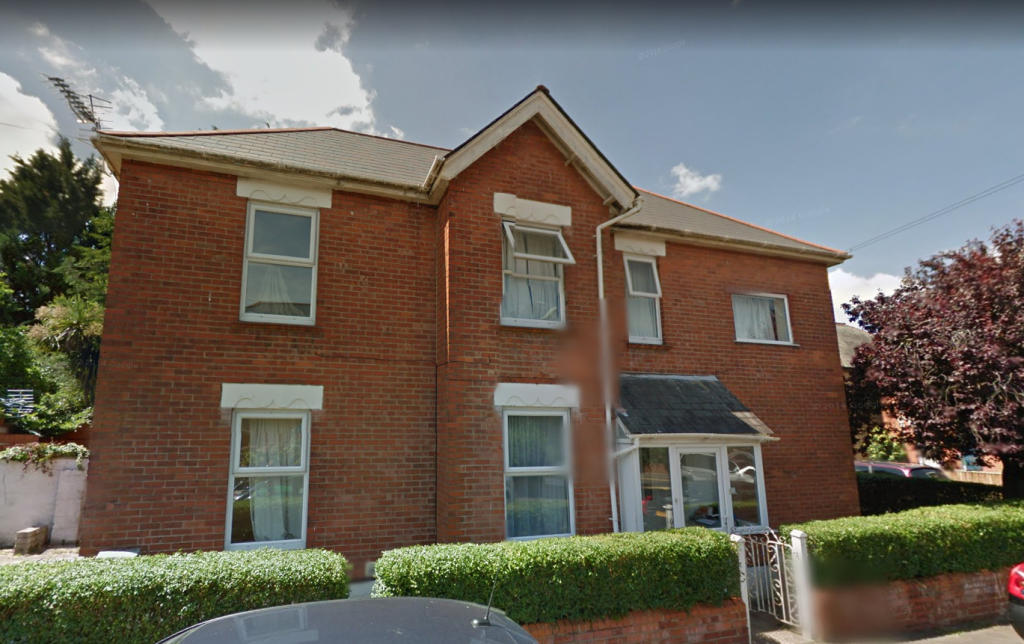 6 bedroom detached house for rent in 6 DOUBLE BED Student House IN THE HEART OF WINTON, BH9