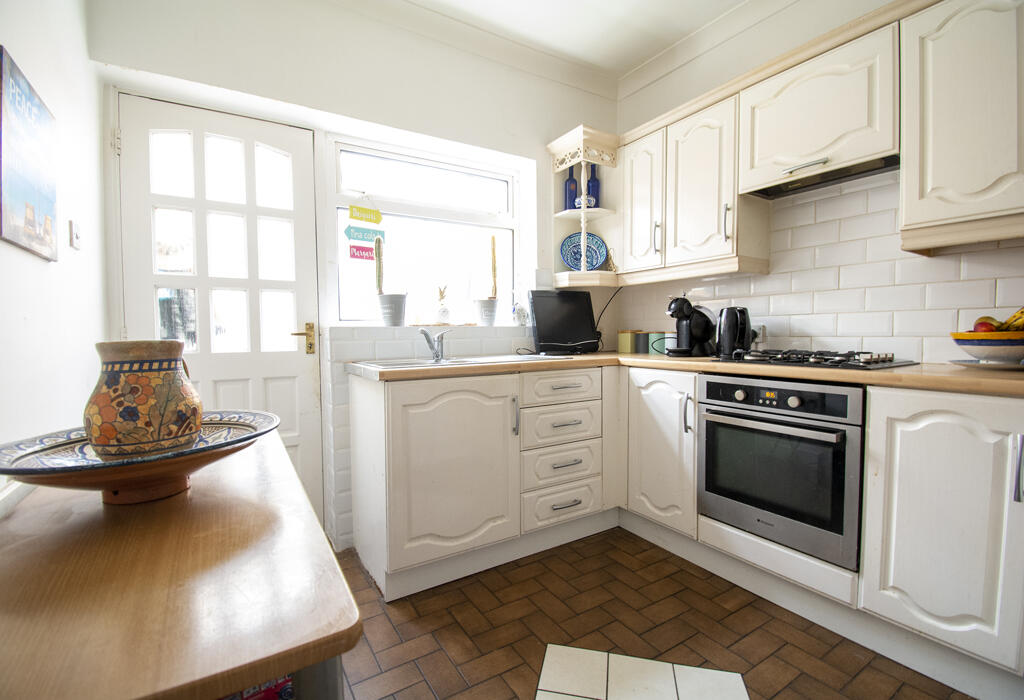 Additional property image - Cyril Rd, Charminster