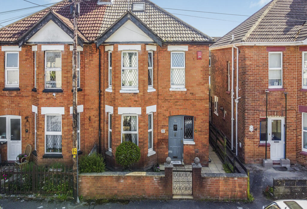 Additional property image - Cyril Rd, Charminster