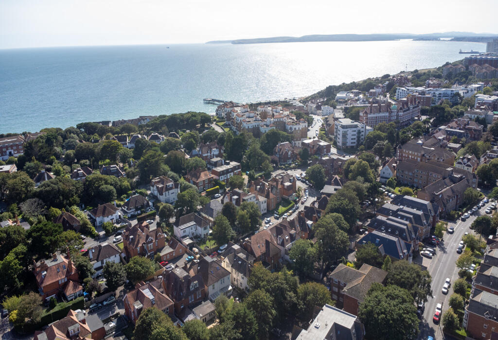 Additional property image - Sea Road, Bournemouth, Dorset