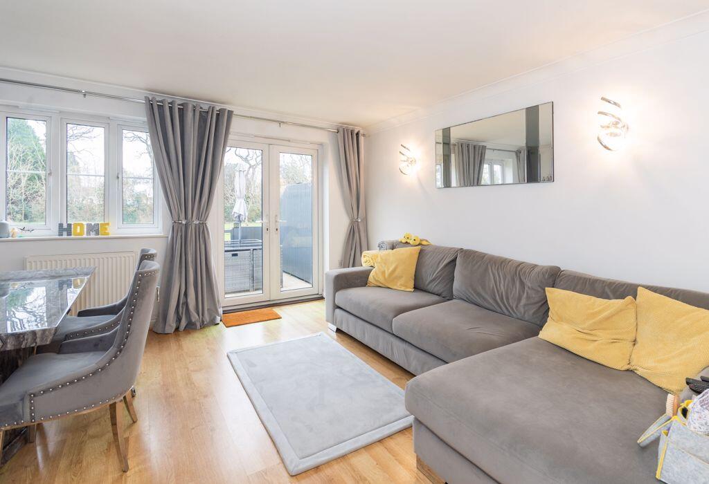 Additional property image - MODERN HOUSE Cracklewood Close, Ferndown