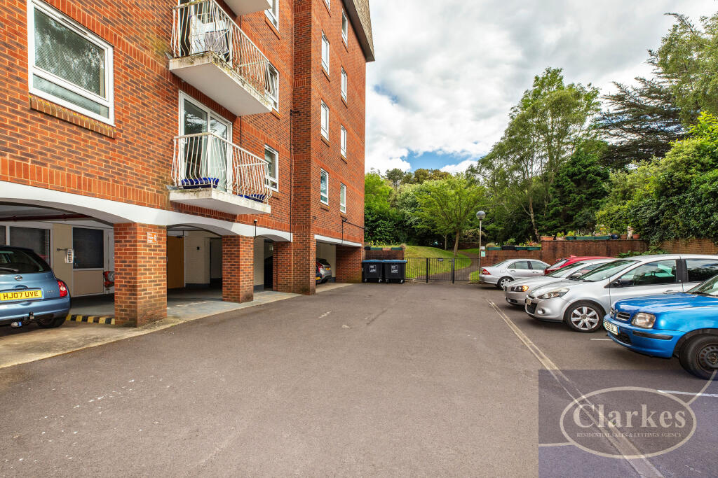 Main image of property: Masters Court, Queens Road BH2 6BE