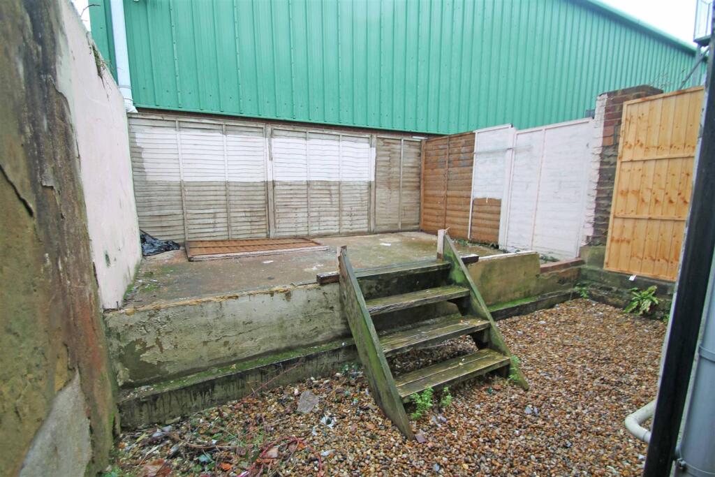Additional property image - Conway Street, Hove