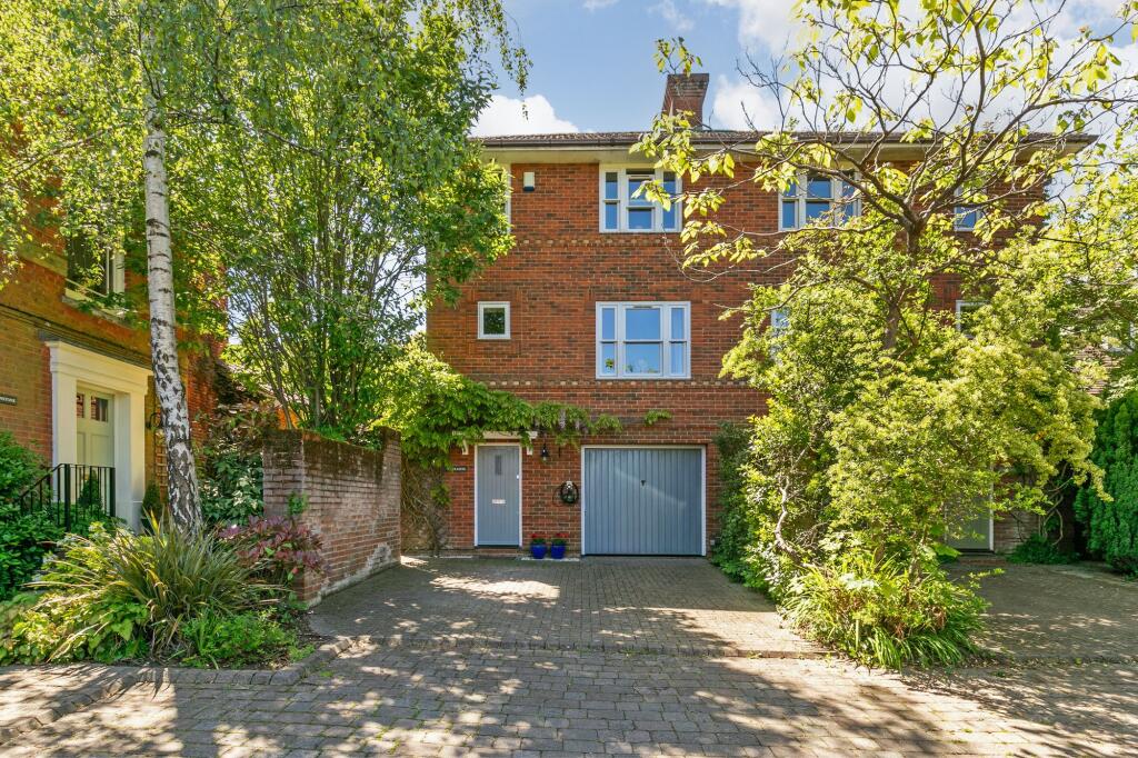 Main image of property: 9B Ranelagh Road, Winchester, SO23