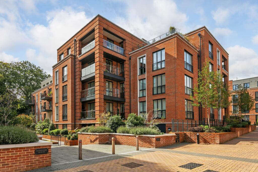 Main image of property: Fellowes Rise, Winchester, SO22