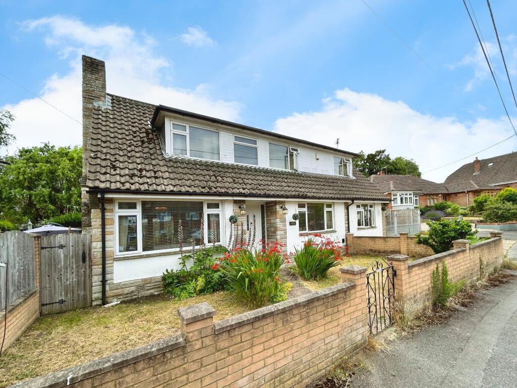 Main image of property: Ivy Lane, West End, Southampton