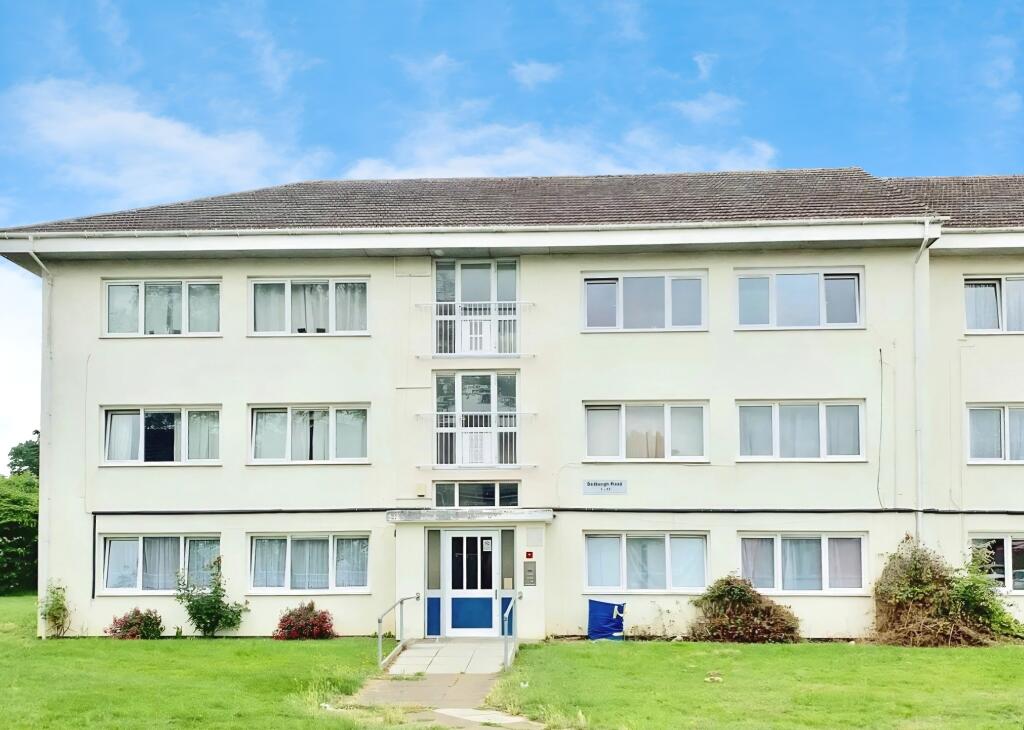 2 bedroom flat