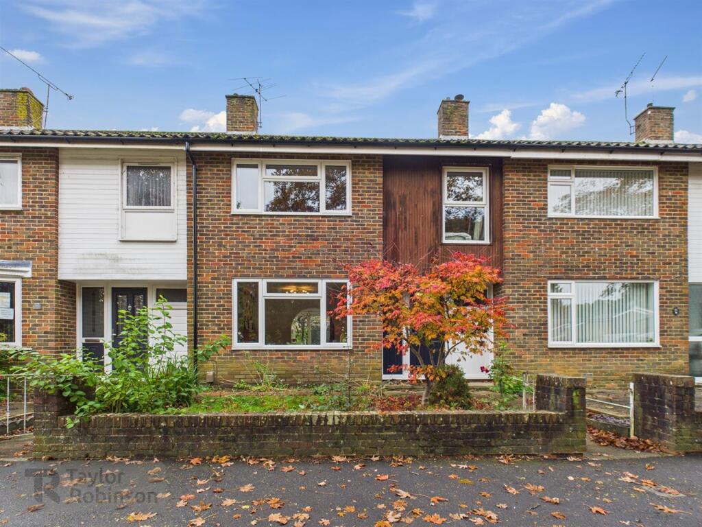 Main image of property: Furnace Green, Crawley