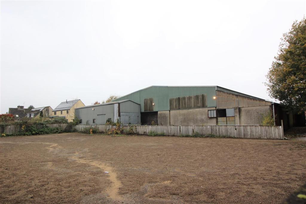 Land for sale in Middle Common, Kington Langley, Chippenham, SN15