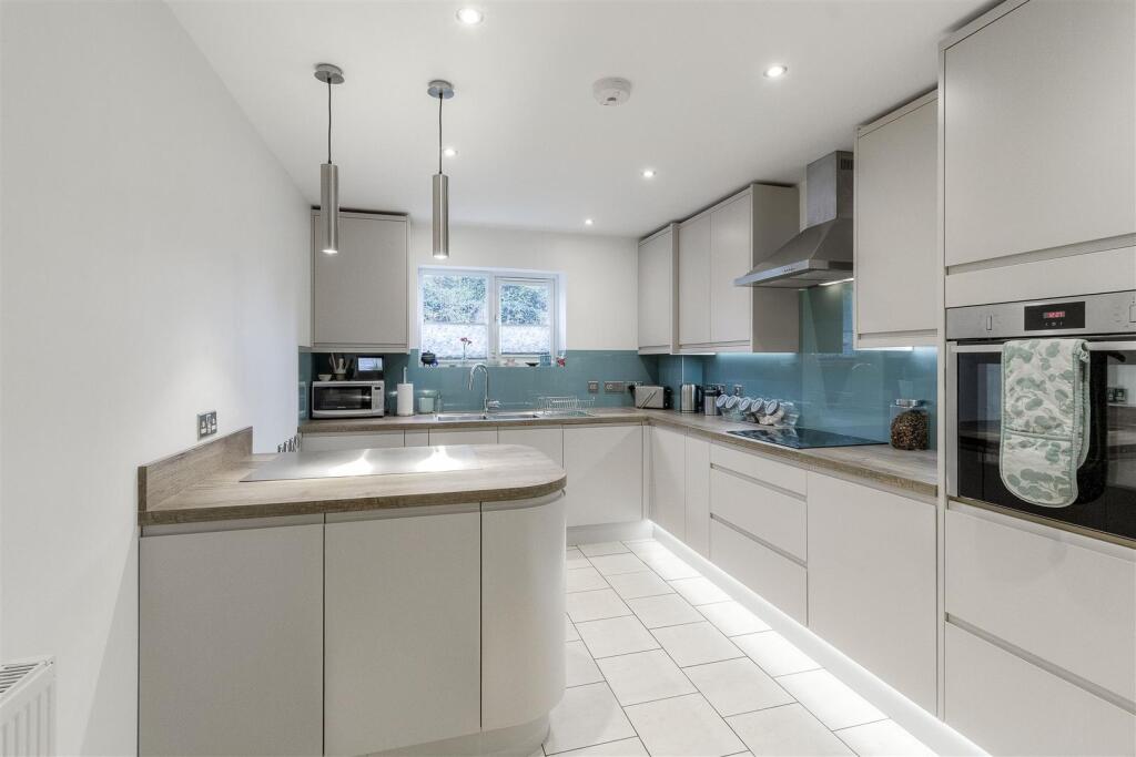 Main image of property: The Pines, Midland Road, Wellingborough