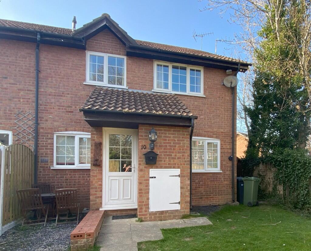 Main image of property: Clayhanger,Guildford,GU4 7XT