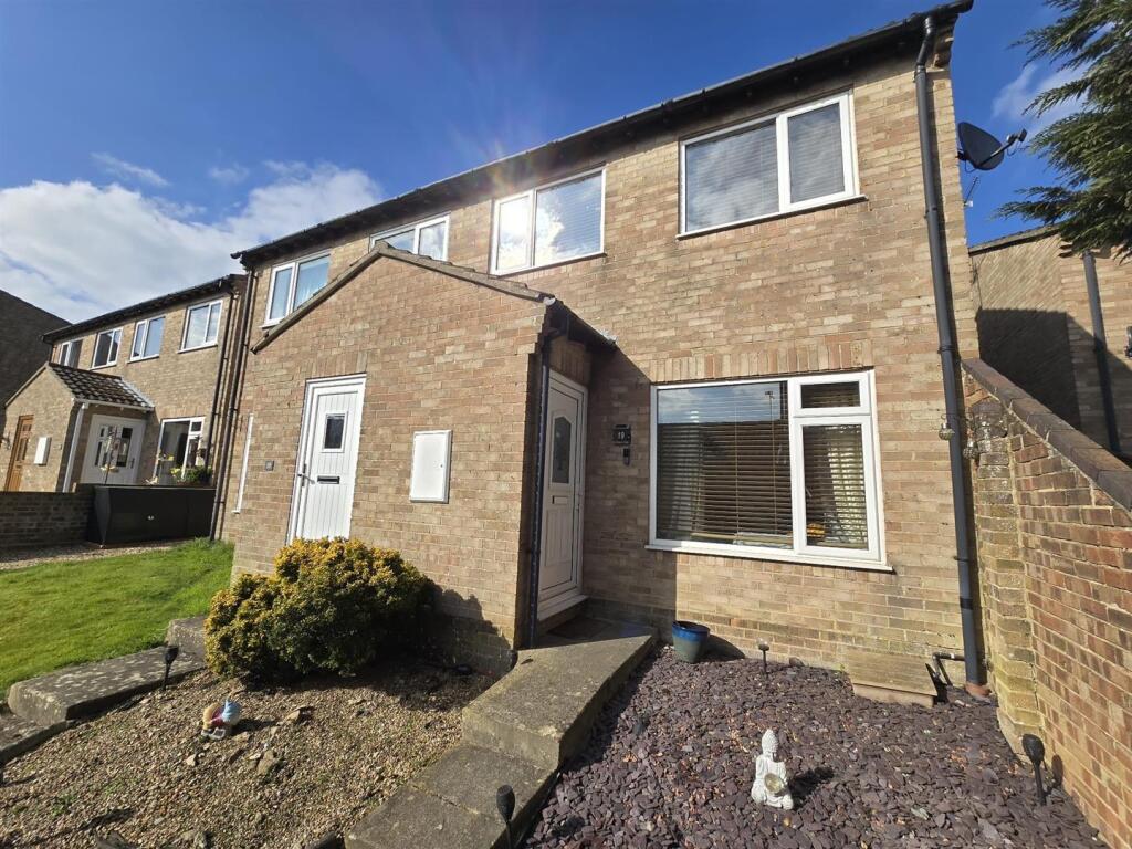 Main image of property: St. Peters Gate, Brackley