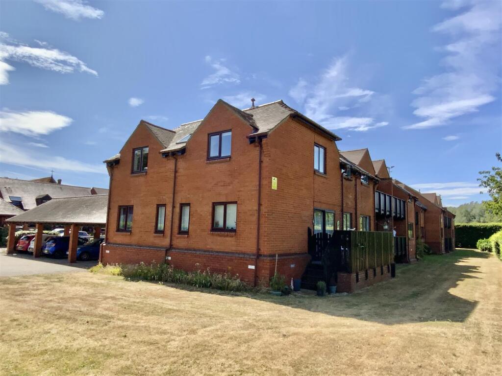 Main image of property: Fegans Court, Stony Stratford, Milton Keynes