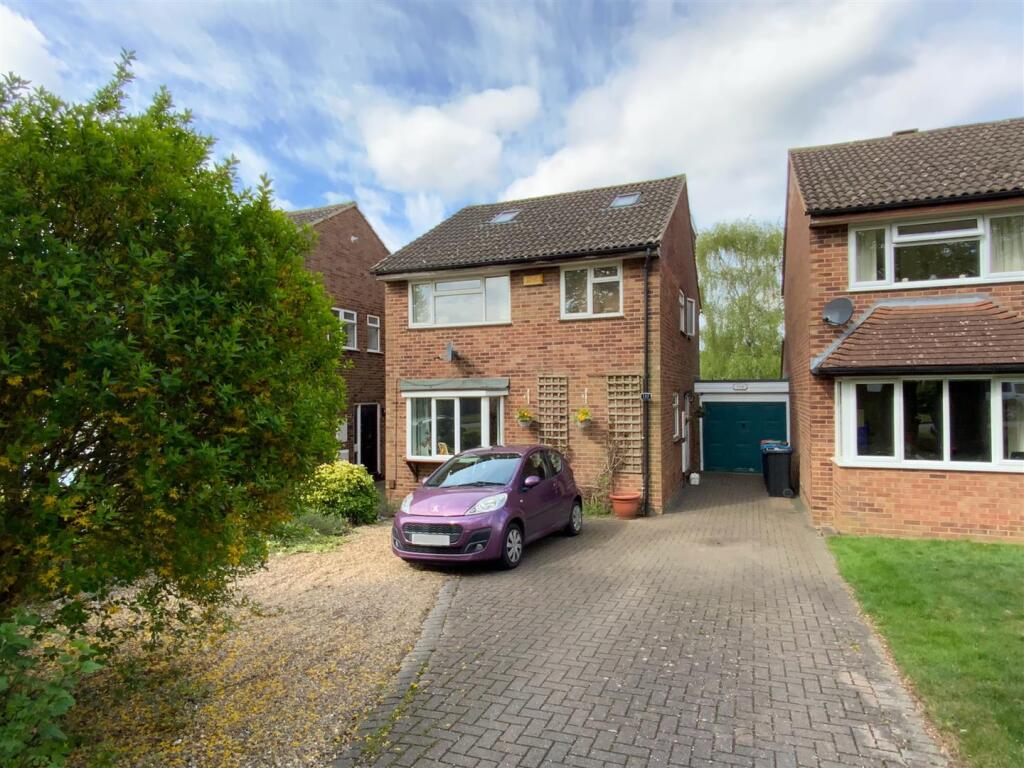 Main image of property: Bradwell Road, Bradville, Milton Keynes
