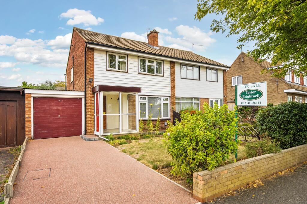 Main image of property: Pennine Road, Bedford