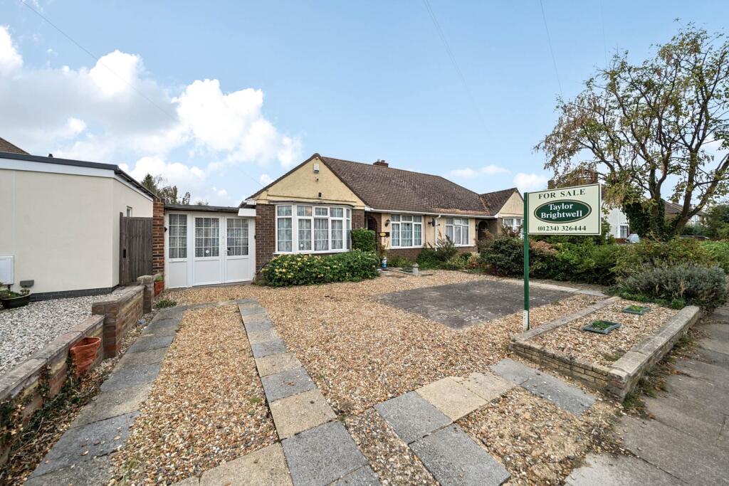 Main image of property: Aylesbury Road, Bedford