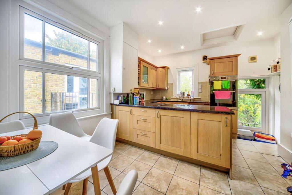 Main image of property: Elsinore Road, Forest Hill