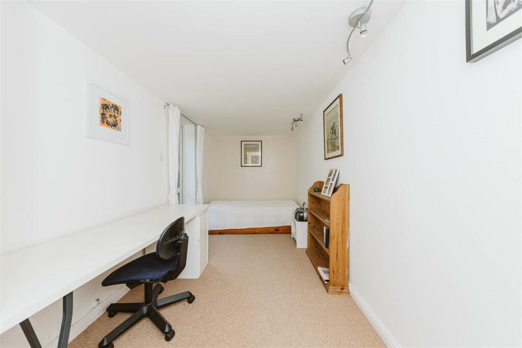 Additional property image - Cranbrook Road | Redland